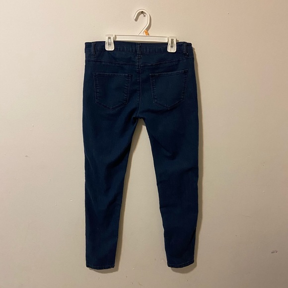 Forever 21 jeans - Picture 2 of 3